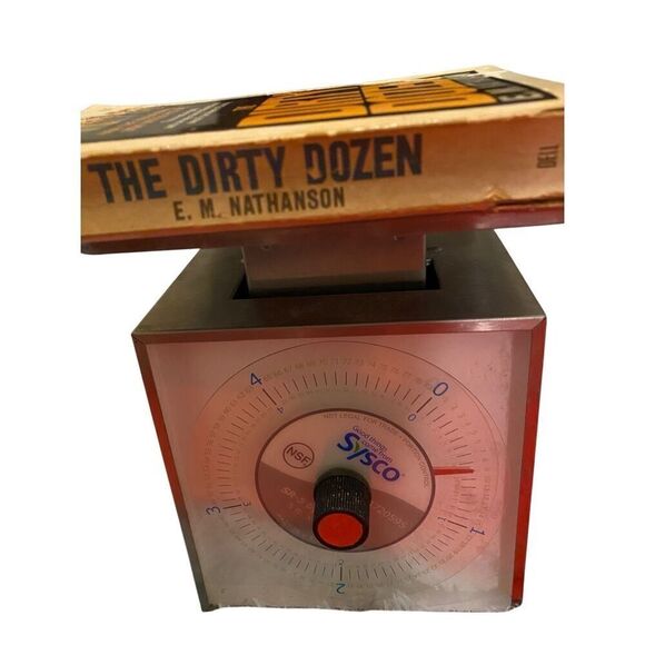 The Dirty Dozen by E M Nathanson Paperback Book Novel 1967 - Picture 14 of 14